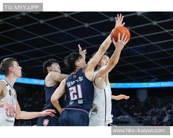 广东遭绝杀苦吞两连败易建联无奈谁该背锅？